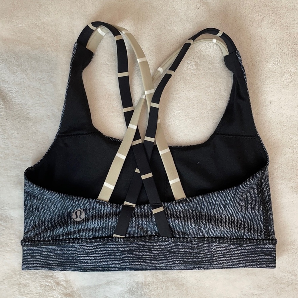 Lululemon sports bra size: 2, New